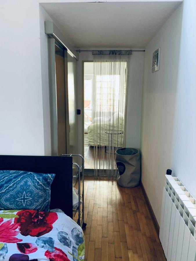 فندق Sea Breeze Studio بولا المظهر الخارجي الصورة